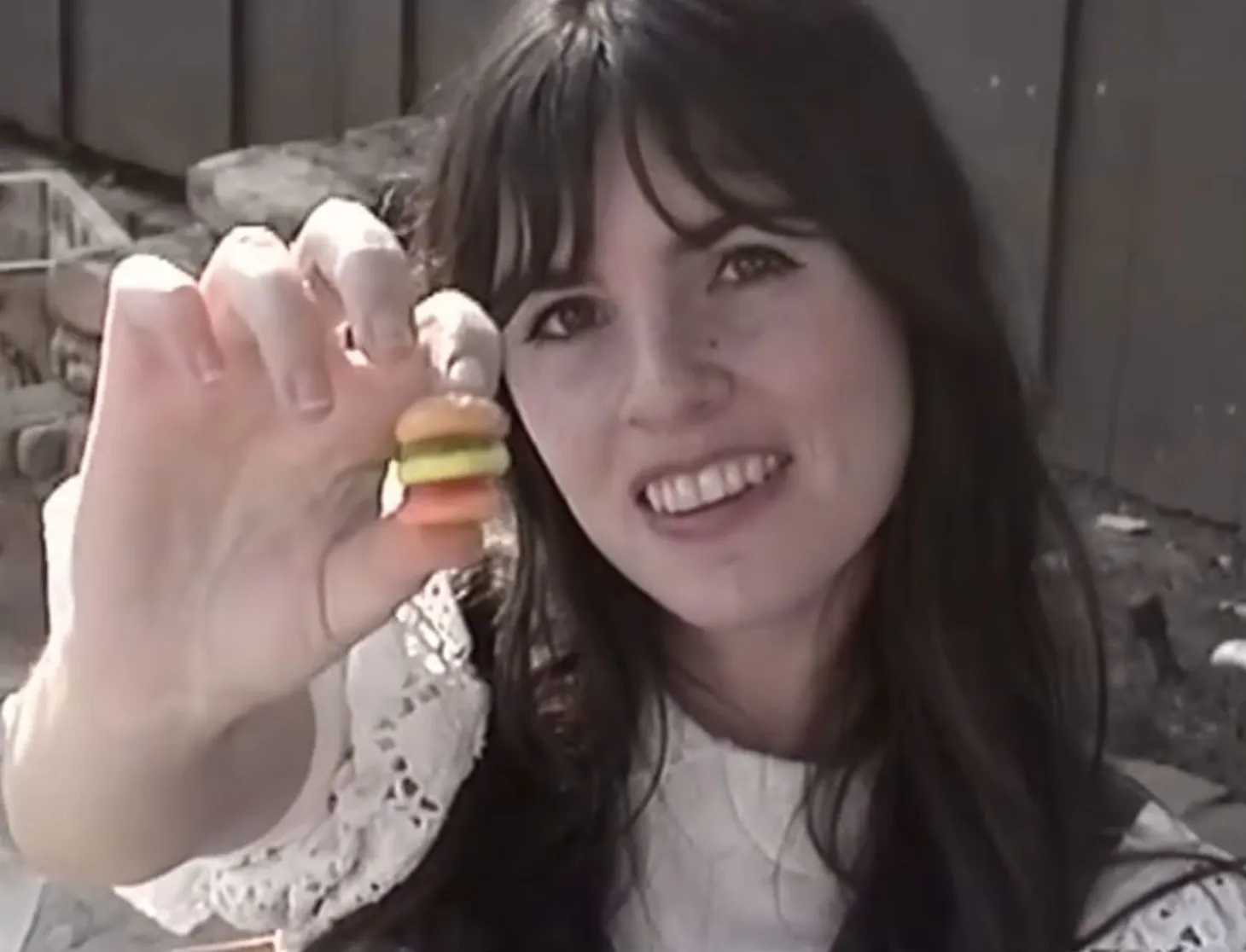 Hazel English photo.